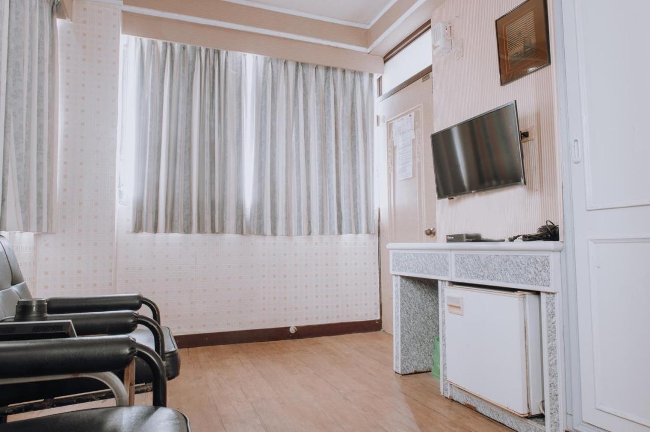 Tong Hsin Hotel Pingtung Eksteriør billede