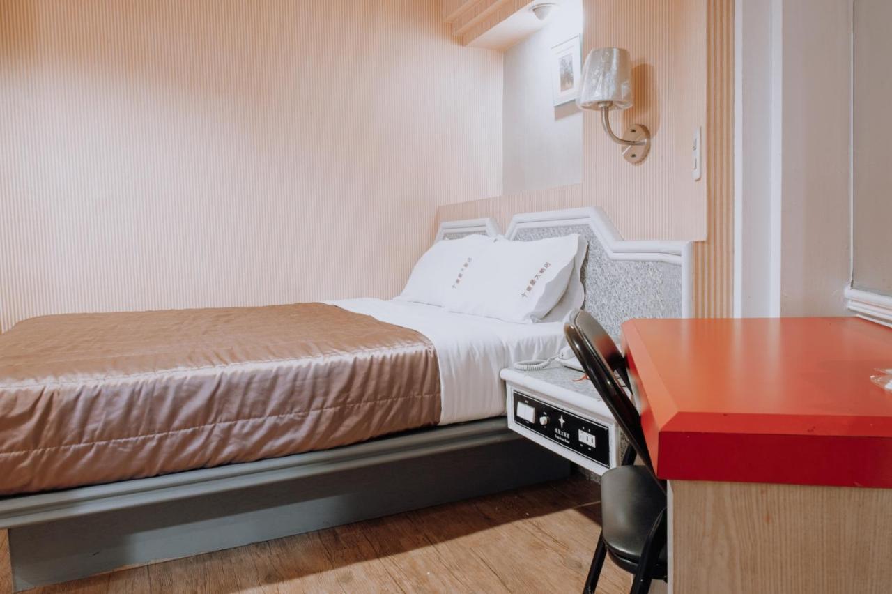 Tong Hsin Hotel Pingtung Eksteriør billede