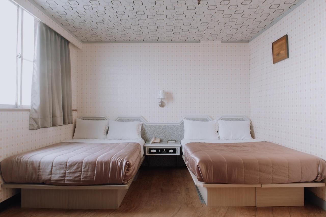Tong Hsin Hotel Pingtung Eksteriør billede